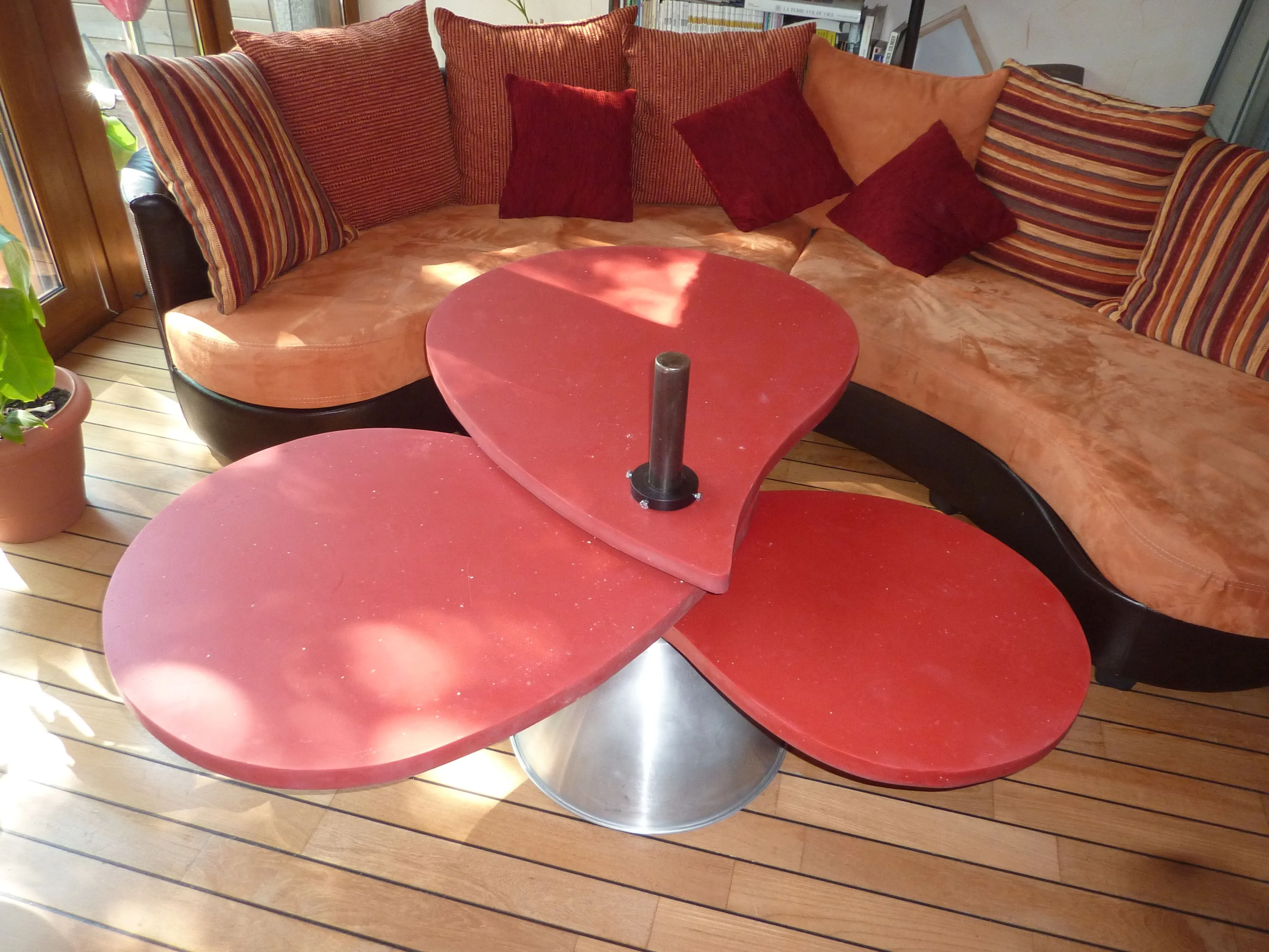 Les 3 rouges — photo 2 sur 3